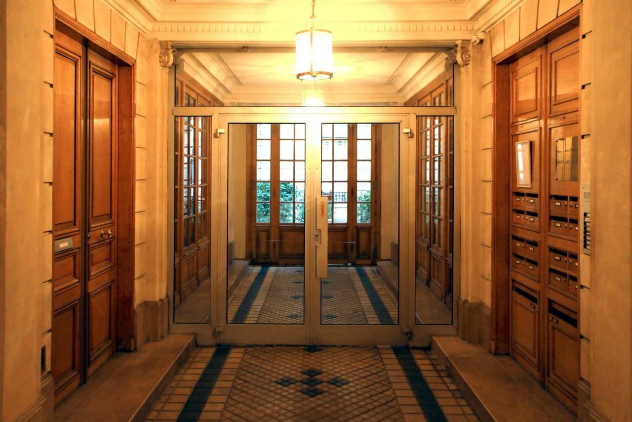 Cote Montmartre Bed & Breakfast Paris Exterior photo